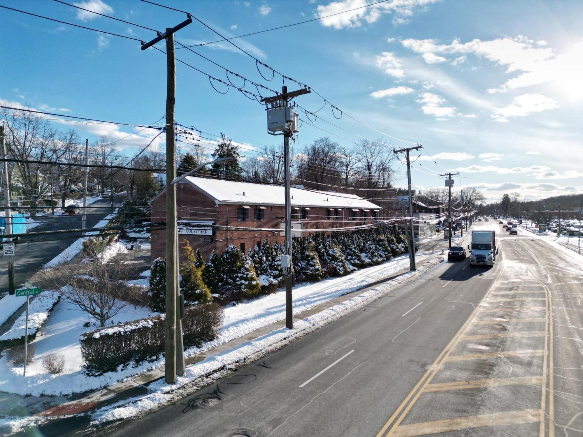 Central Motel Courtyard White Plains Exterior foto
