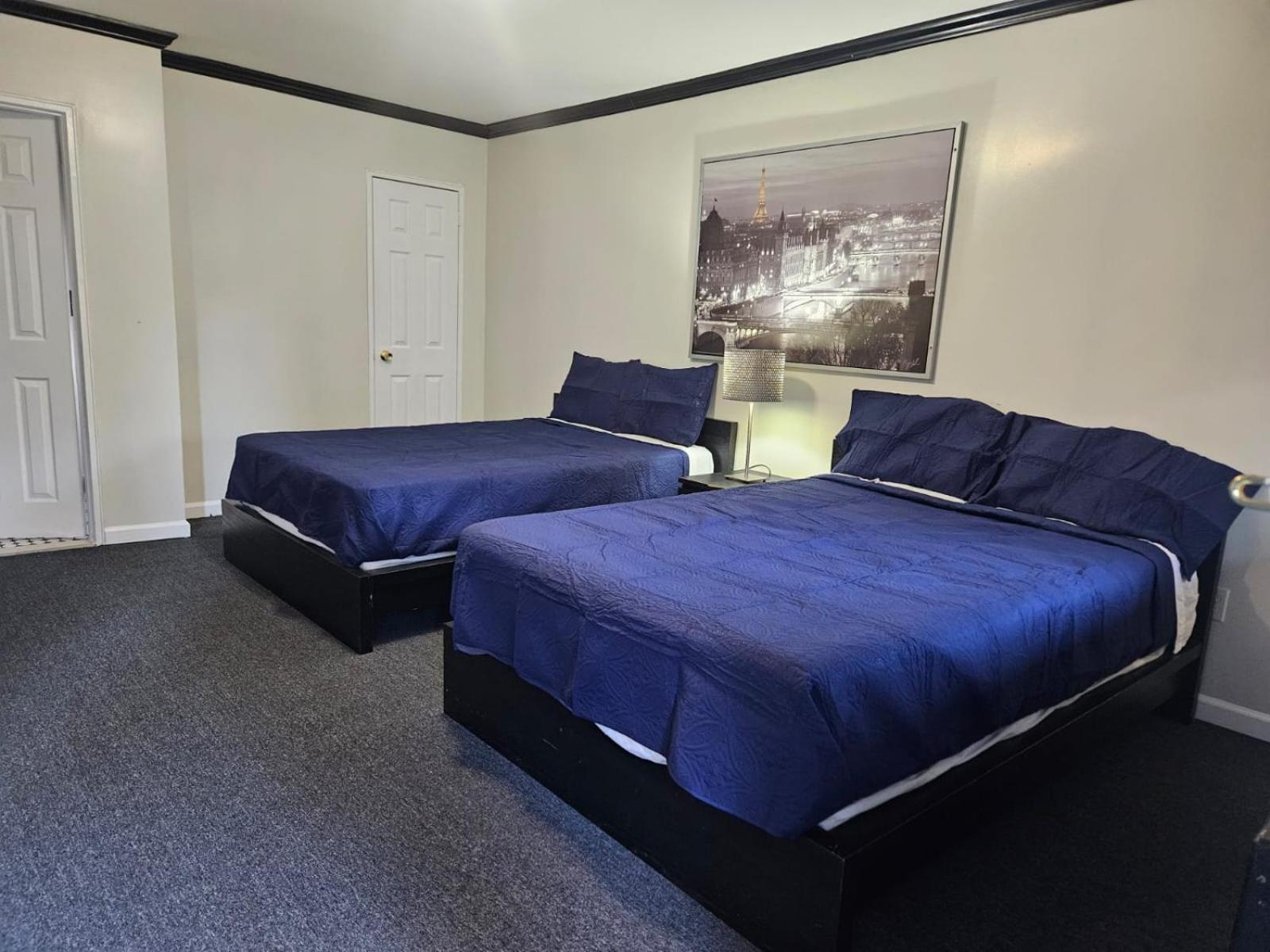 Central Motel Courtyard White Plains Exterior foto