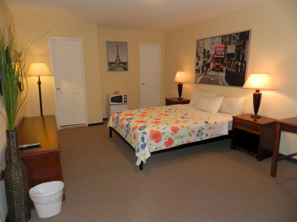 Central Motel Courtyard White Plains Exterior foto